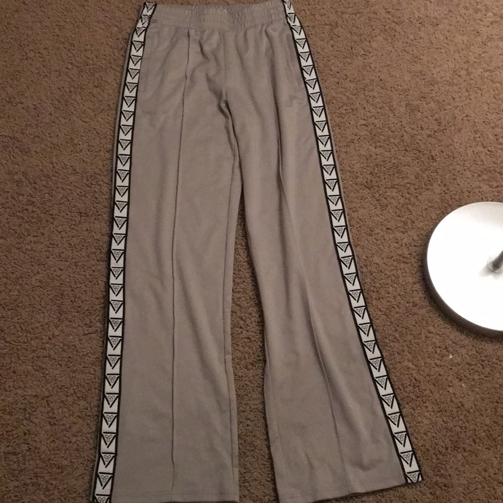 Aritzia joggers/sweatpants
